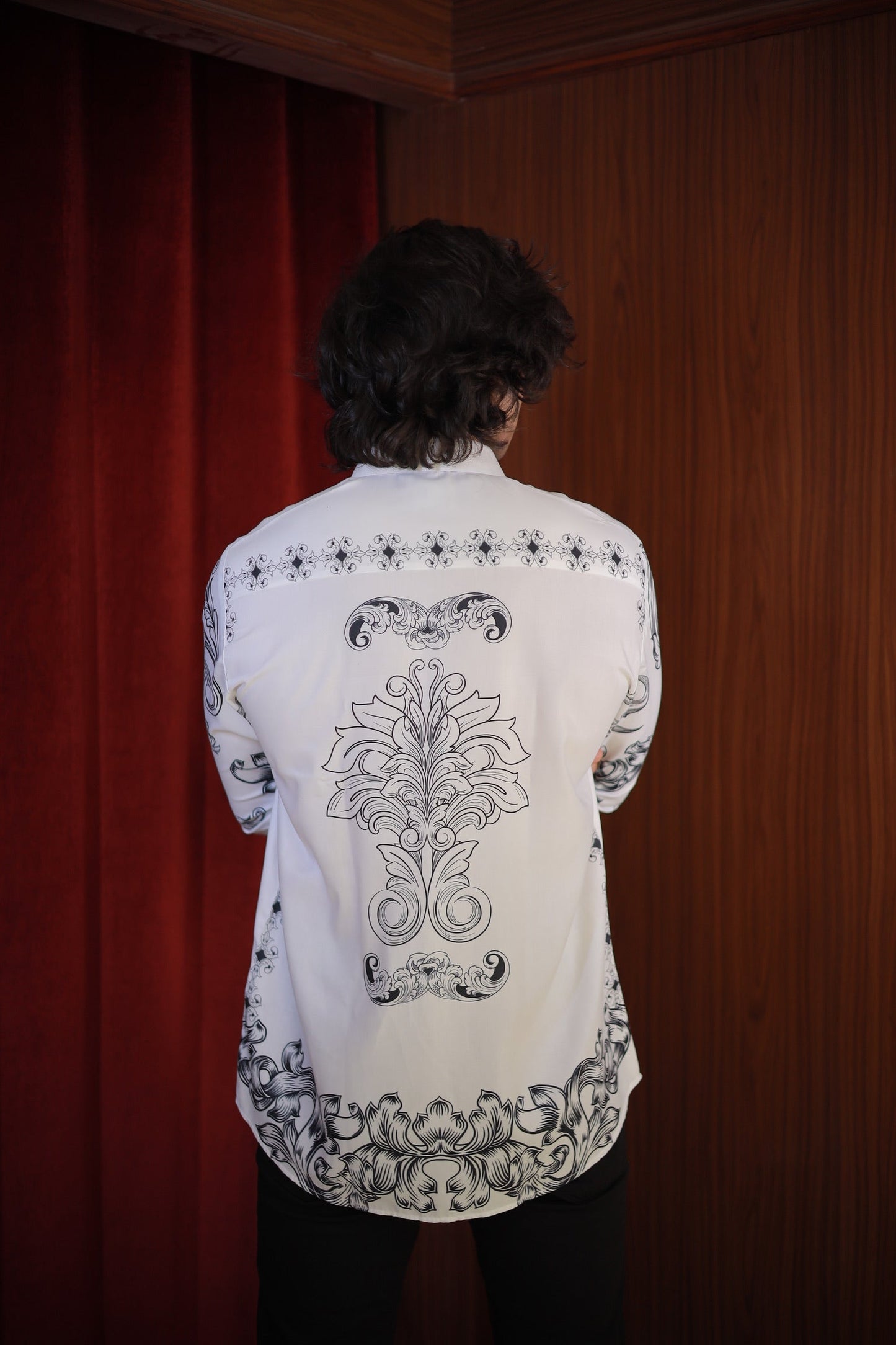 WHITE BAROQUE SHIRT
