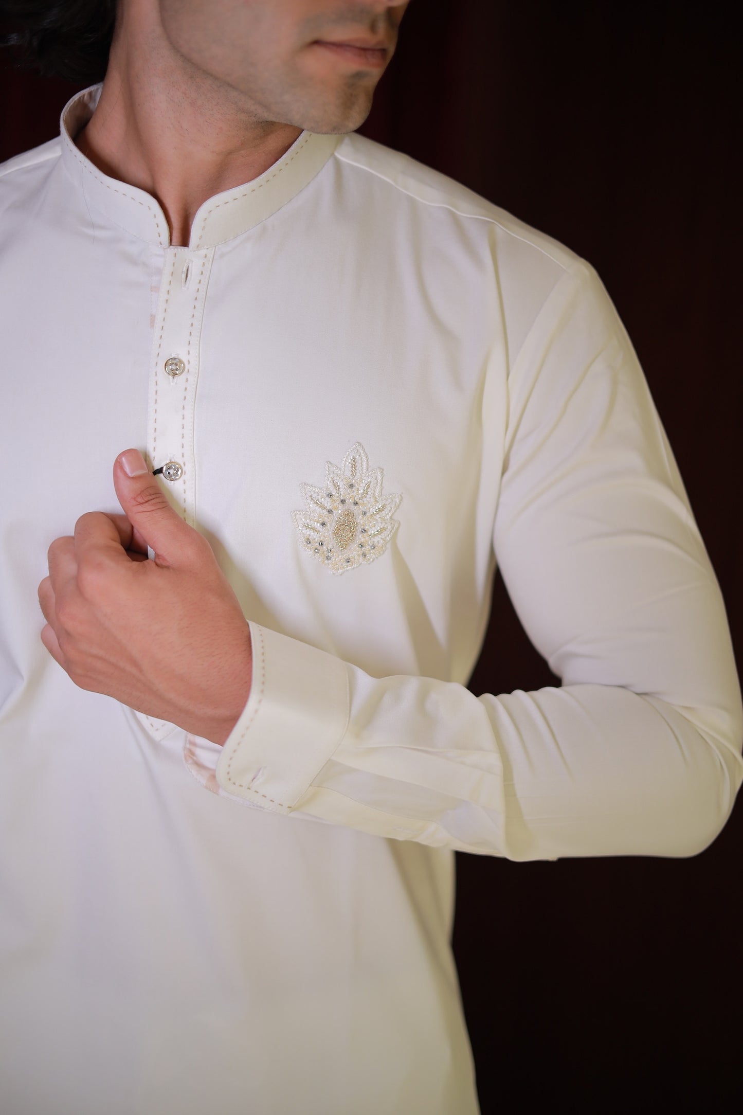 CLASSIC OFF WHITE KURTA SET