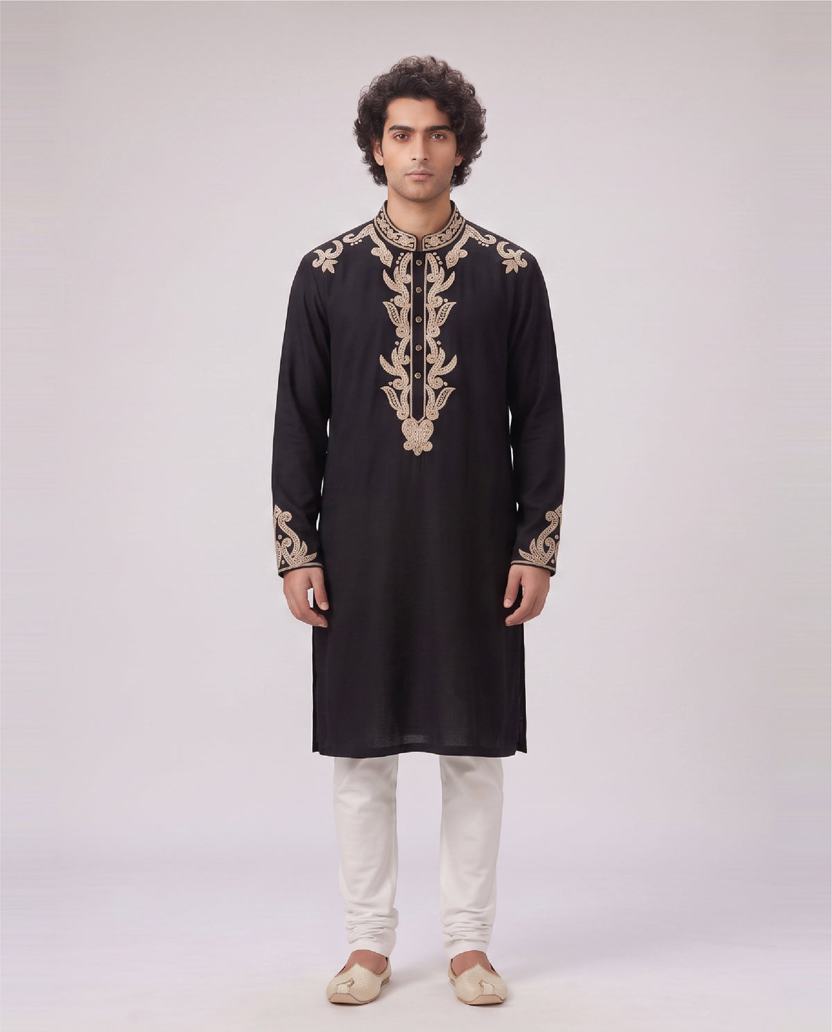 BLACK LIMITED EDITION EMBELLISHED KURTA SET