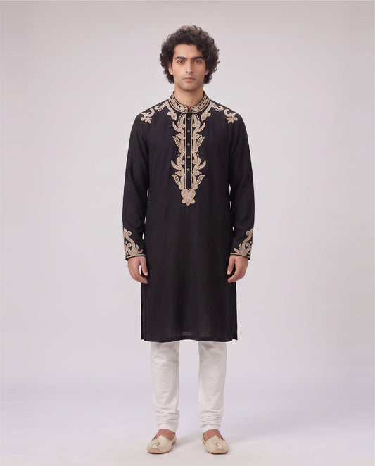 BLACK LIMITED EDITION EMBELLISHED KURTA SET