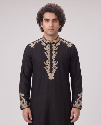 BLACK LIMITED EDITION EMBELLISHED KURTA SET