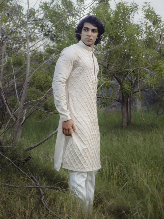 Crisscross Pleated Kurta Set
