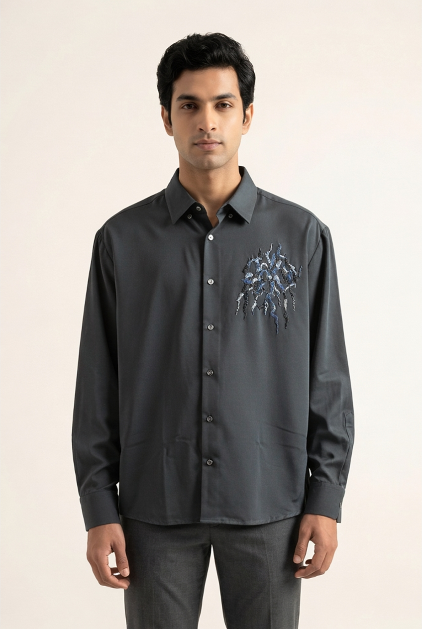 NAVY LIMITED EDITION EMBROIDERED BUTTONDOWN SHIRT
