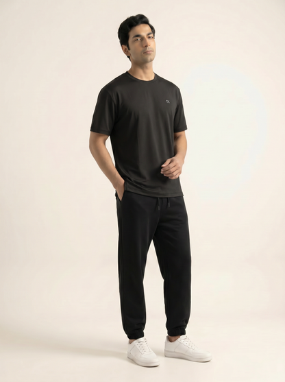 BLACK EVERYDAY ESSENTIAL TEES